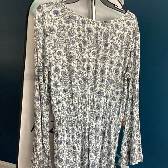 Floral Printed Romper M - Picture 2 of 4